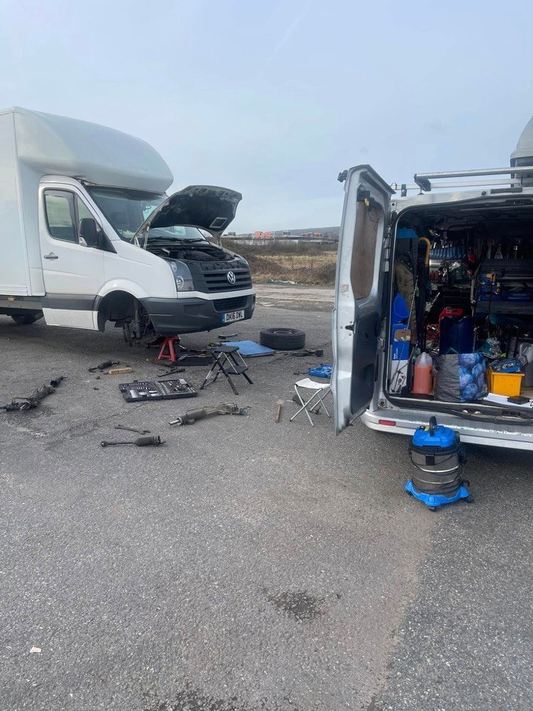 Peter Fix-It fully equipped mobile mechanic van with tools